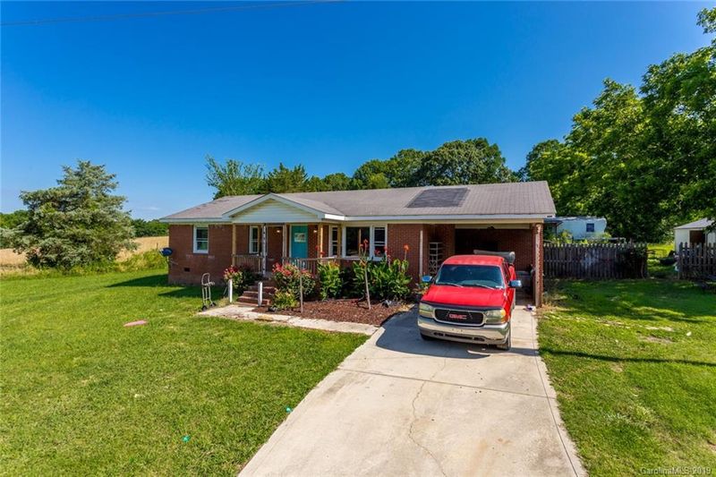 5020 Harkey Rd, Waxhaw, NC 28173