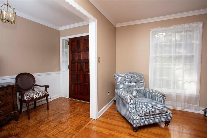 1245 10th Street Blvd NW, Hickory, NC 28601