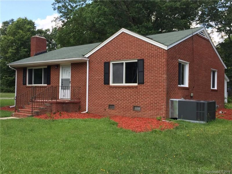 1214 Cloninger Ave, Gastonia, NC 28052