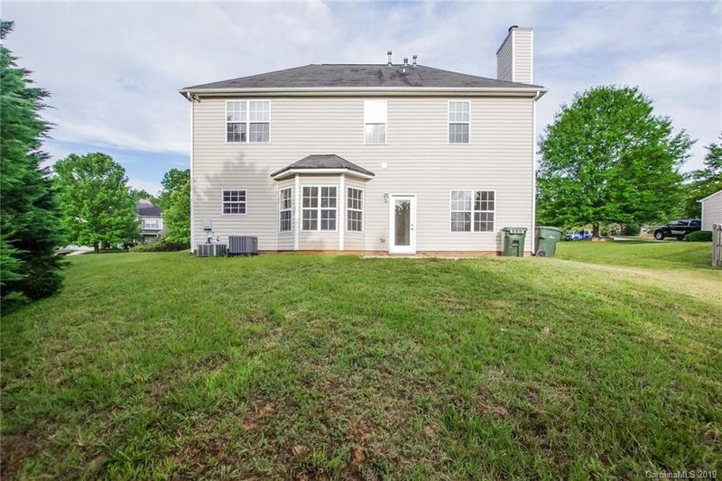 1982 Trace Creek Dr, Waxhaw, NC 28173