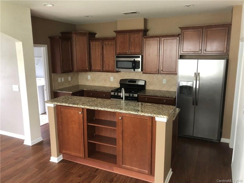 18420 Catawba Ave, Cornelius, NC 28031