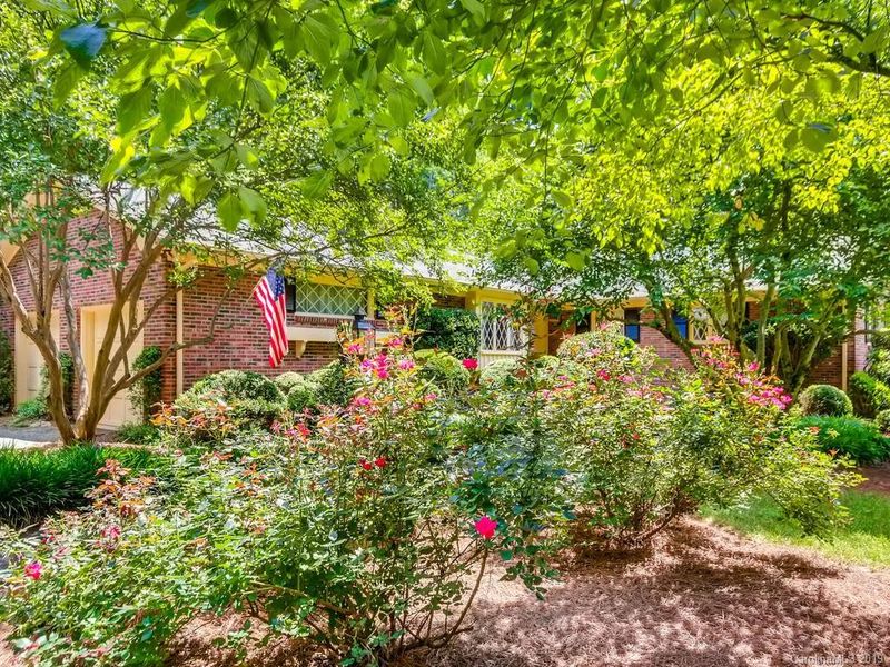 535 Pine Rd, Davidson, NC 28036
