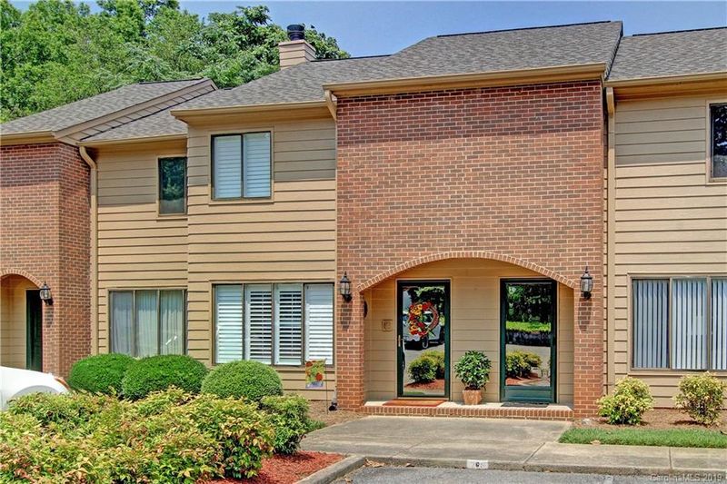 415 E Broad St #A2, Statesville, NC 28677