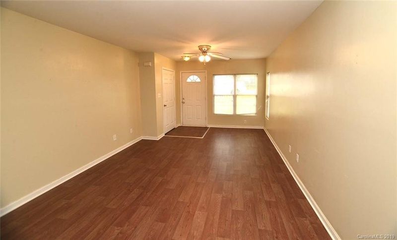 326 Lutz Ave, Mooresville, NC 28115