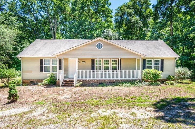118 Cedar Run Dr, Troutman, NC 28166