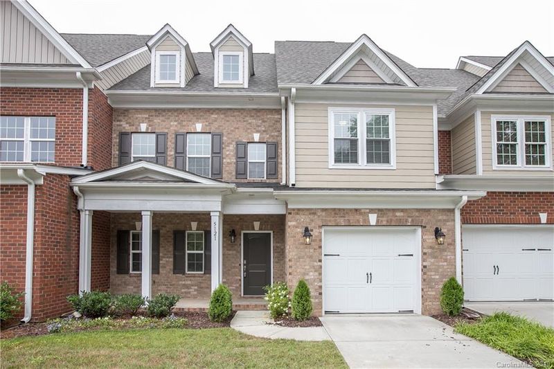 5121 Pansley Dr #RES, Charlotte, NC 28226