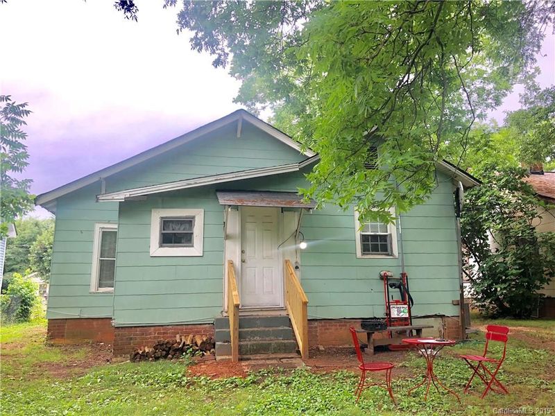 924 Rowan St, Charlotte, NC 28208