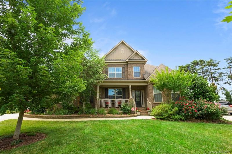 9012 Bitberg Ln, Waxhaw, NC 28173