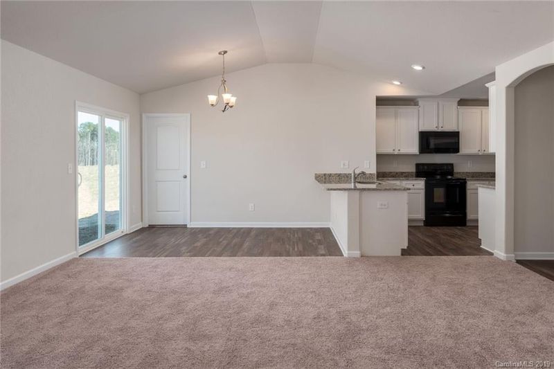 4047 Munson Dr, Charlotte, NC 28215