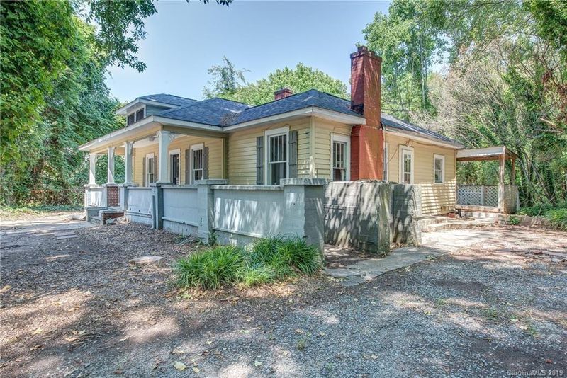 310 Peach Orchard Rd, Belmont, NC 28012