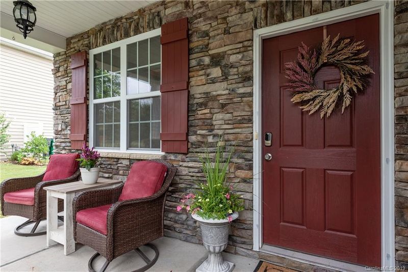 5635 Cactus Valley Rd, Charlotte, NC 28277