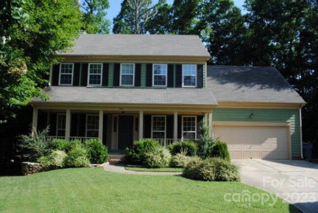 5203 Hedgecrest Ln, Charlotte, NC 28269
