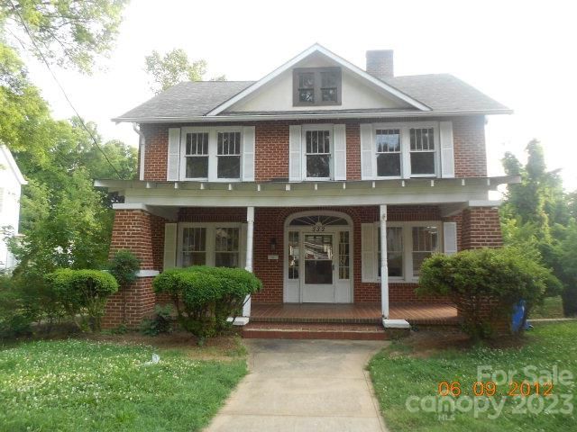 332 C Ave, Mooresville, NC 28115