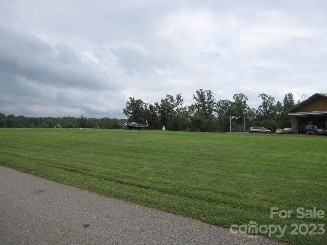 8442 Chick Dr #NULL, Catawba, NC 28609