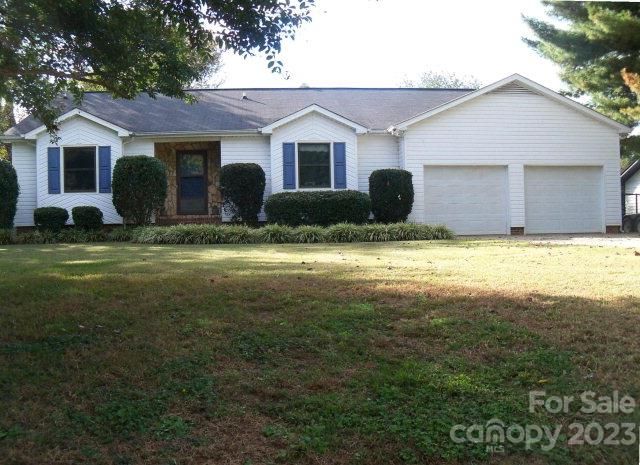 158 Mooreland Rd, Mooresville, NC 28177