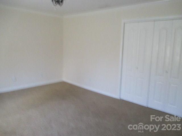 611 Burrage Rd, Concord, NC 28025