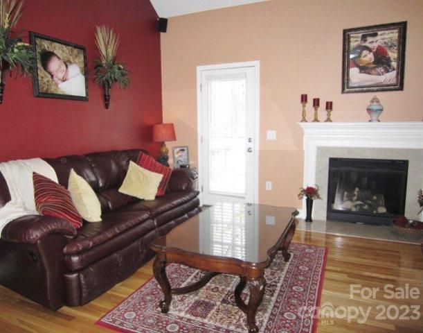 2227 Charles Towne Ct, Kannapolis, NC 28083