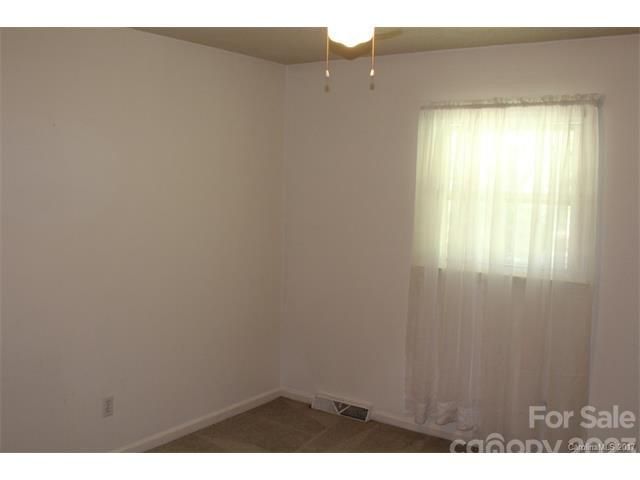 725 Catawba Circle North, Matthews, NC 28014
