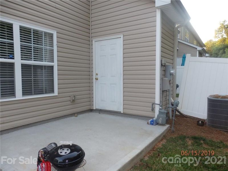 3060 Summerfield Ridge Ln, Matthews, NC 28105