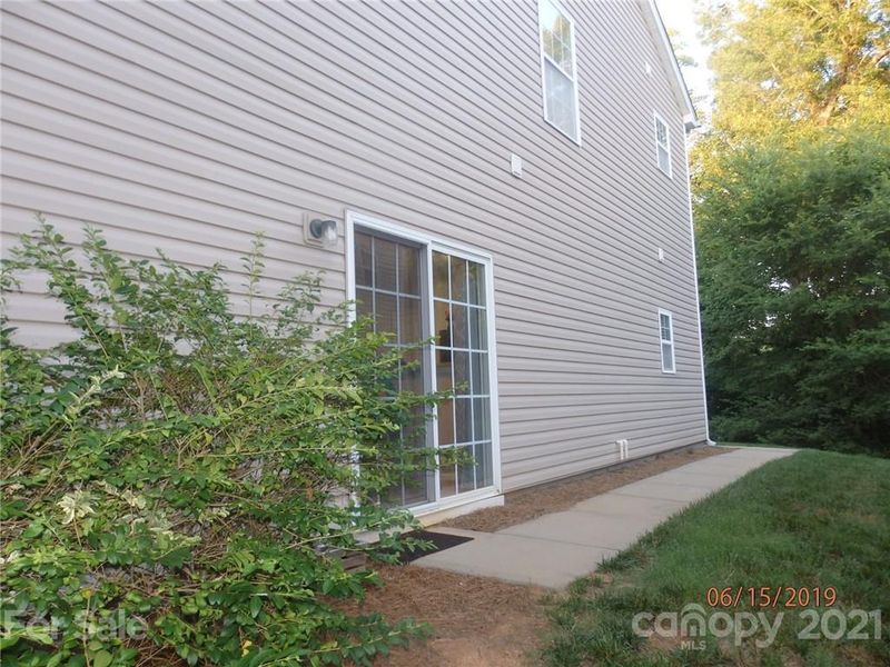 3060 Summerfield Ridge Ln, Matthews, NC 28105