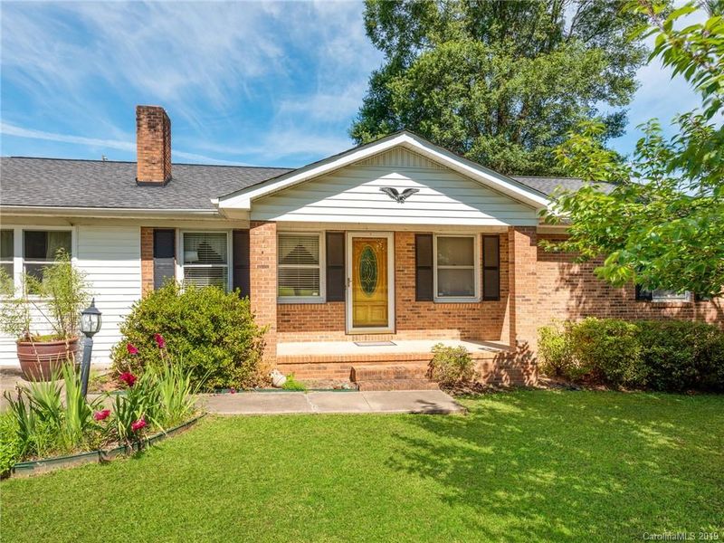 503 Smith Dairy Rd, Mount Holly, NC 28120