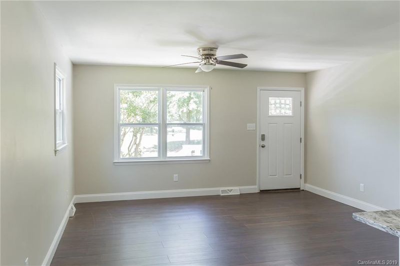200 Rexford Rd, Matthews, NC 28104