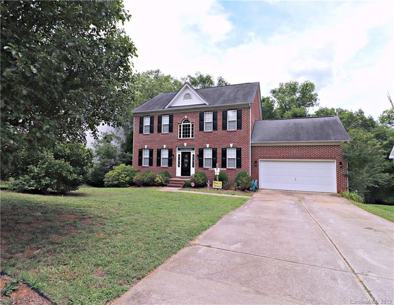 4215 Kiser Woods Dr, Concord, NC 28025