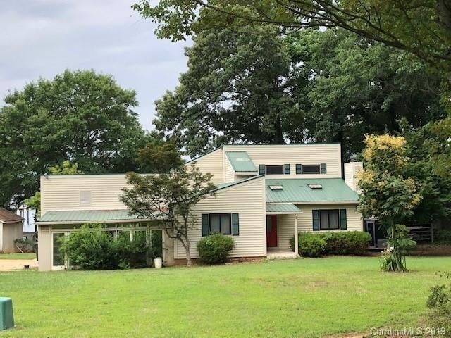17200 Green Dolphin Ln, Cornelius, NC 28031
