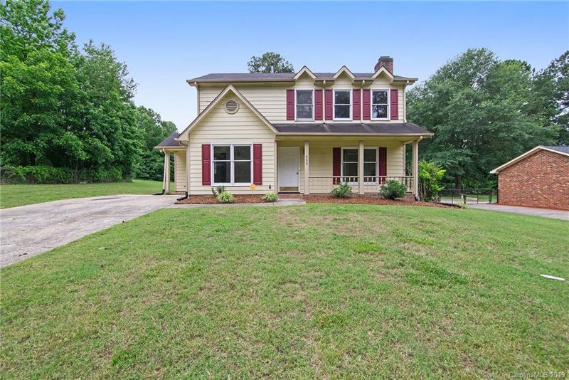 699 Tryon Pl, Gastonia, NC 28054