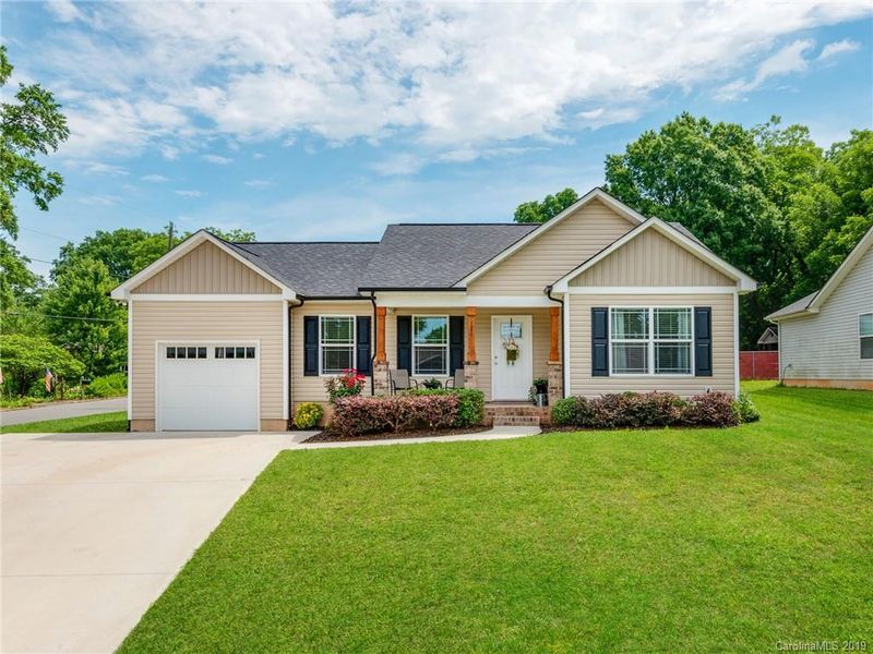 787 Davis St SW, Concord, NC 28025