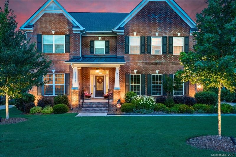 4239 Oxford Mill Rd, Waxhaw, NC 28173