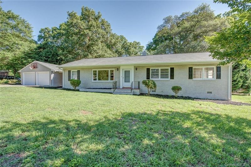 700 Townsend Ave, Gastonia, NC 28052