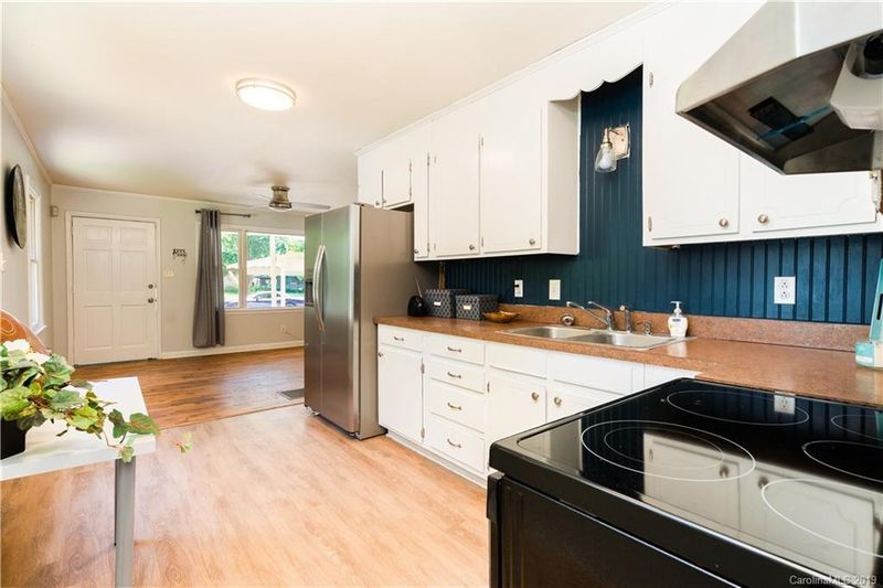 1419 Mara Ave, Gastonia, NC 28052