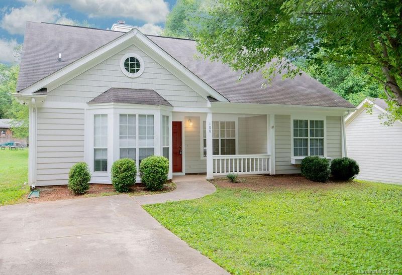 108 Cedarcroft Dr, Mooresville, NC 28115