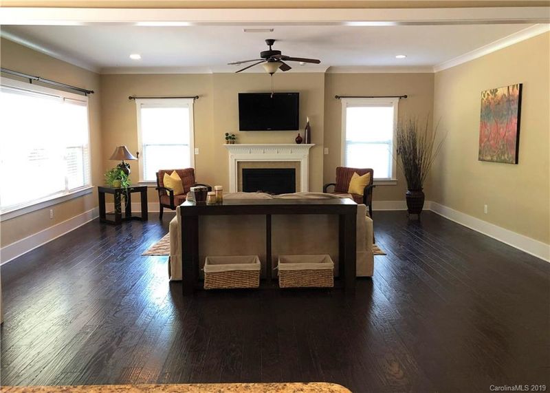 1122 Hartmann Ct, Fort Mill, SC 29715