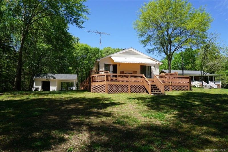 5813 Jasmine Ln, Fort Lawn, SC 29714