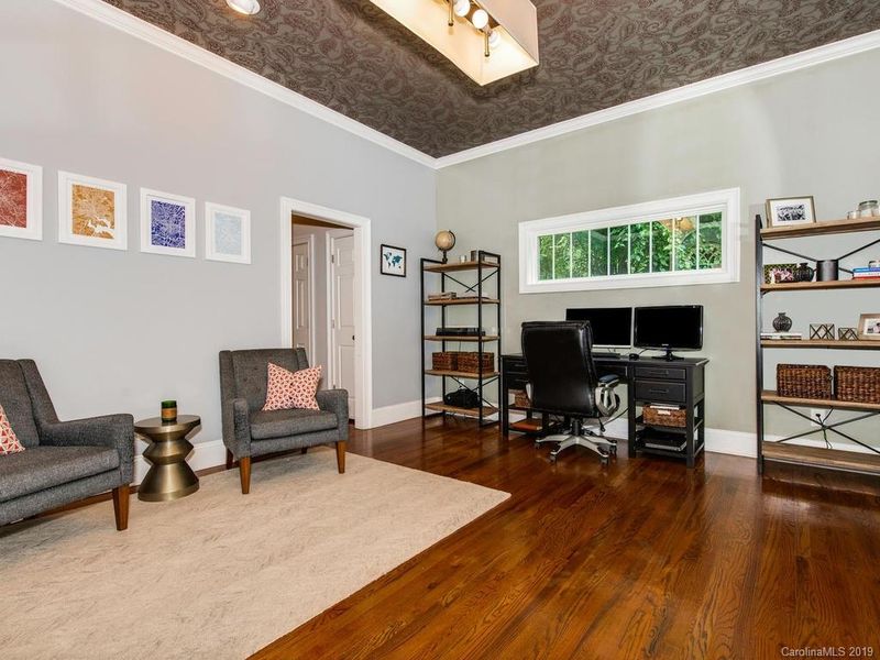 3221 Mcdowell St, Charlotte, NC 28205