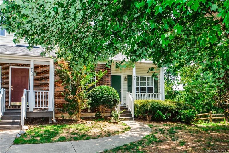 750 Mountainwater Dr #750, Charlotte, NC 28262