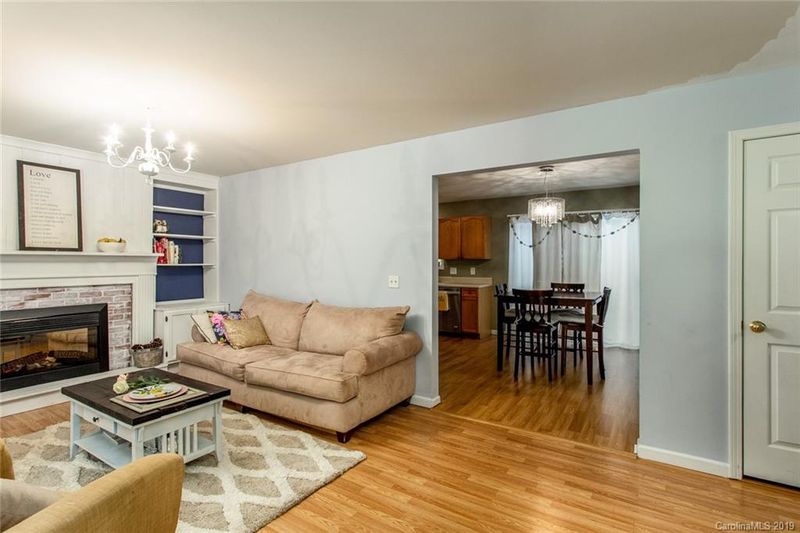 2687 Allison Ct, Denver, NC 28037