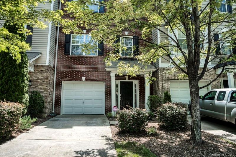 1283 Amber Ridge Rd, Concord, NC 28027