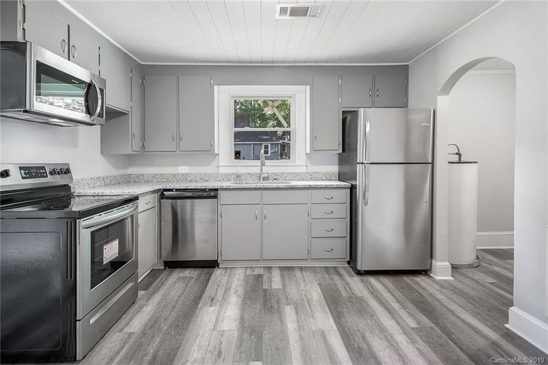 1047 NW Pine Circle Dr, Concord, NC 28027
