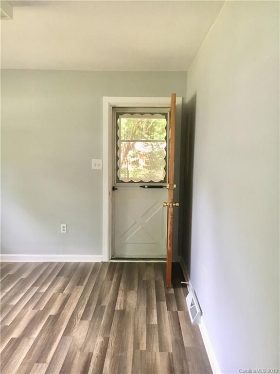 907 Circle Dr, Monroe, NC 28112