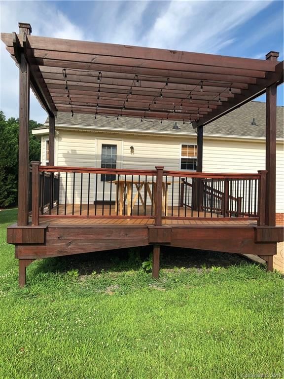 2424 River Chase Dr, Monroe, NC 28110