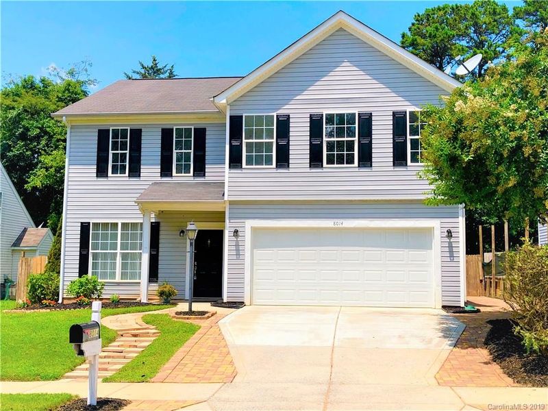 8014 Bristle Ln, Charlotte, NC 28214