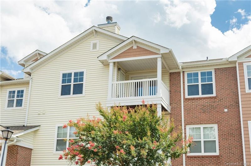 11228 Hyde Pointe Ct, Charlotte, NC 28262