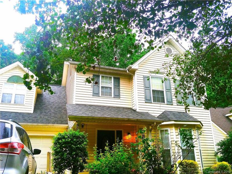 6324 Dumont Ln, Charlotte, NC 28269