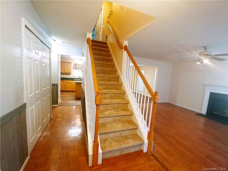 6324 Dumont Ln, Charlotte, NC 28269