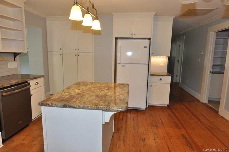 1534 Columbia Rd, Blackstock, SC 29014
