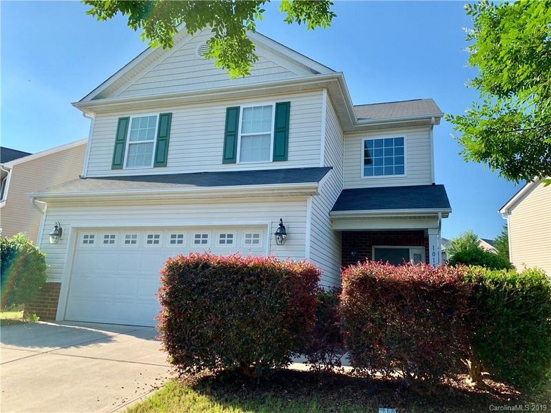 1015 Mountain Laurel Ct, Stallings, NC 28104