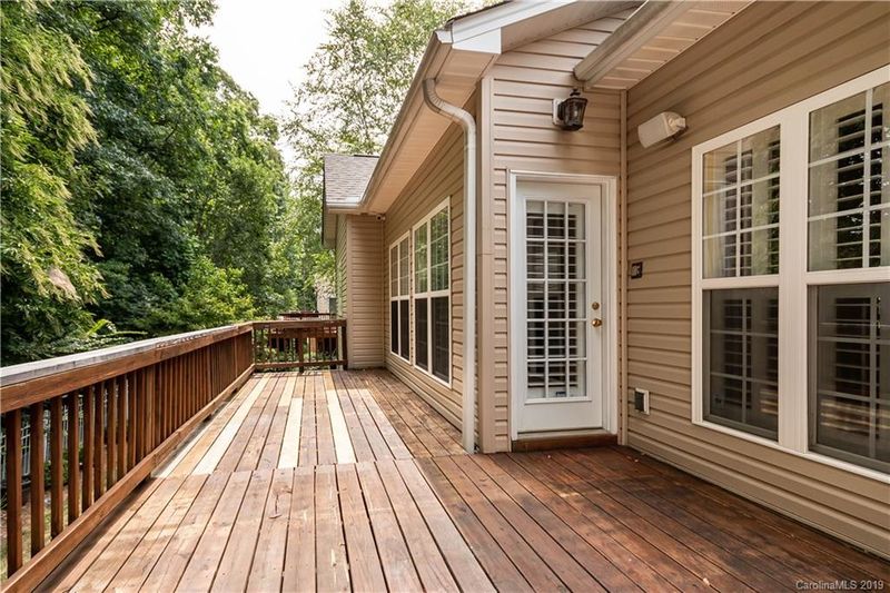 7322 Sedgebrook Dr, Stanley, NC 28164